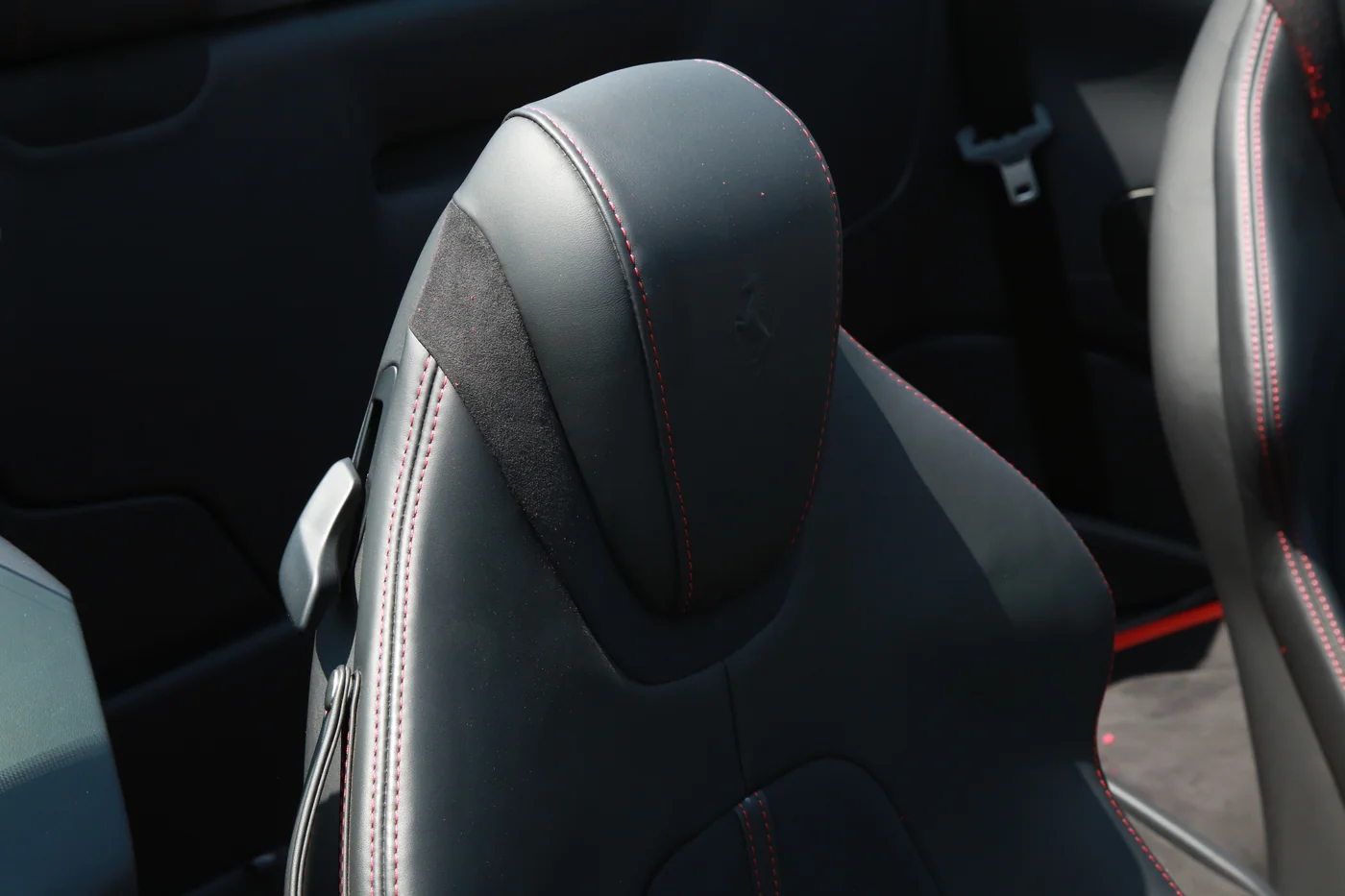 Ferrari Roma Spider — seat detail