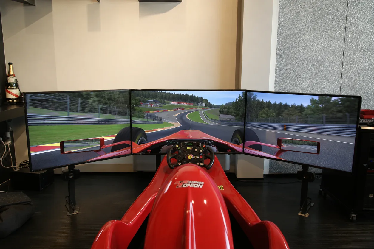 F1 Simulator Pit Lane
